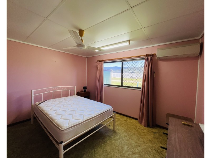 12 Francis Martin St, El Arish QLD 4855