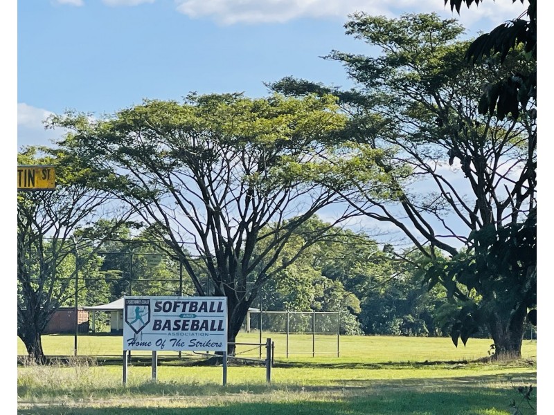 12 Francis Martin St, El Arish QLD 4855