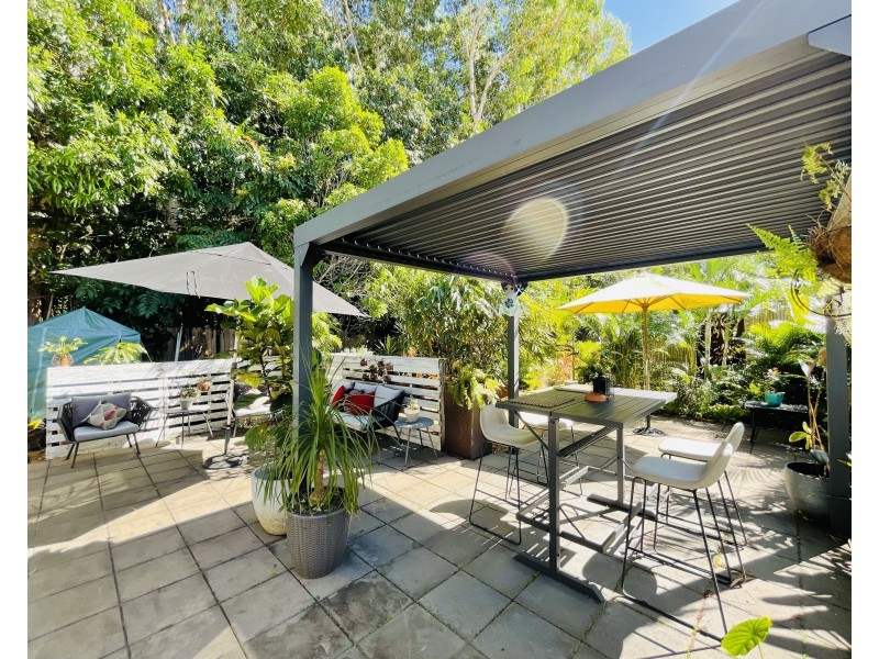 6 Sanctuary Cres, Wongaling Beach QLD 4852