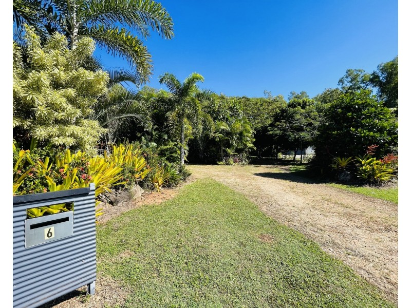 6 Sanctuary Cres, Wongaling Beach QLD 4852