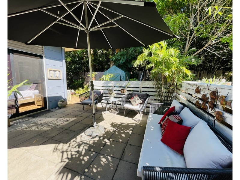 6 Sanctuary Cres, Wongaling Beach QLD 4852