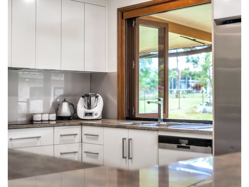 3 Horan Cl, Bulgun QLD 4854