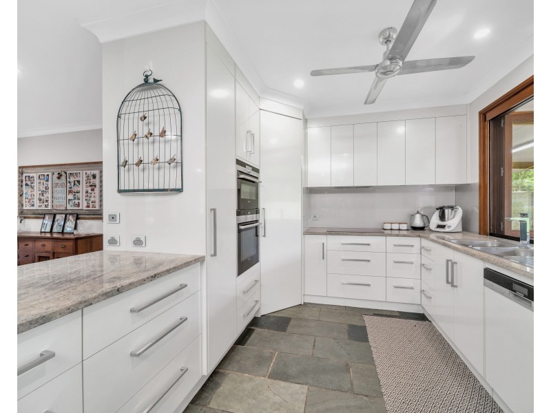 3 Horan Cl, Bulgun QLD 4854