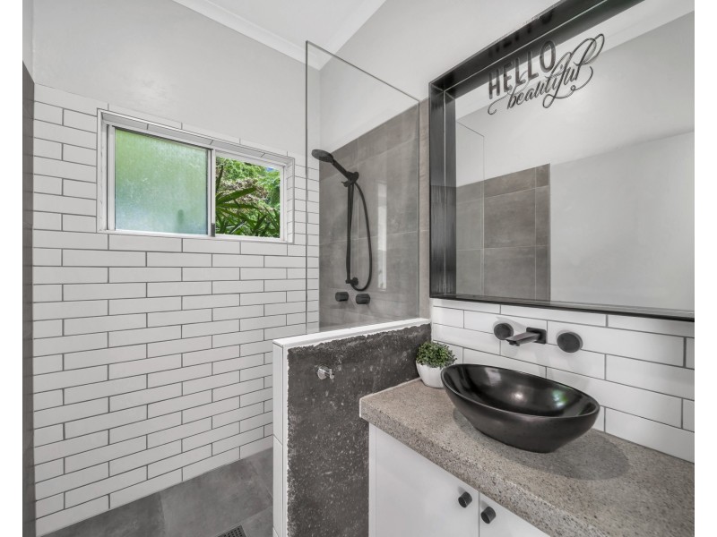 19 Mission Cir, Wongaling Beach QLD 4852
