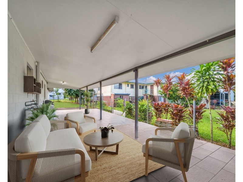 20 Bryant St, Tully QLD 4854