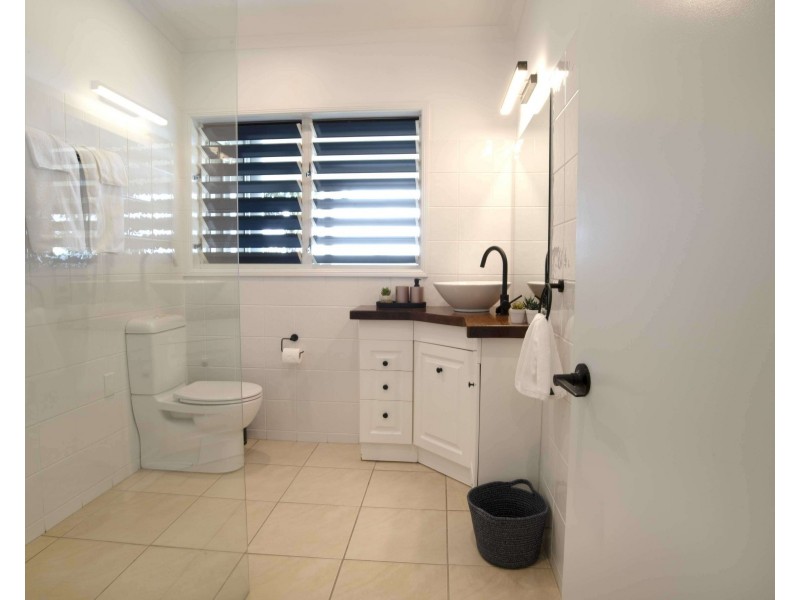 21 Mitchell Street, South Mission Beach QLD 4852