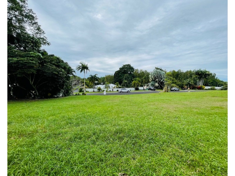 32 Pacific View Dr, Wongaling Beach QLD 4852