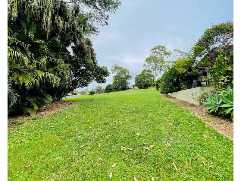 32 Pacific View Dr, Wongaling Beach QLD 4852