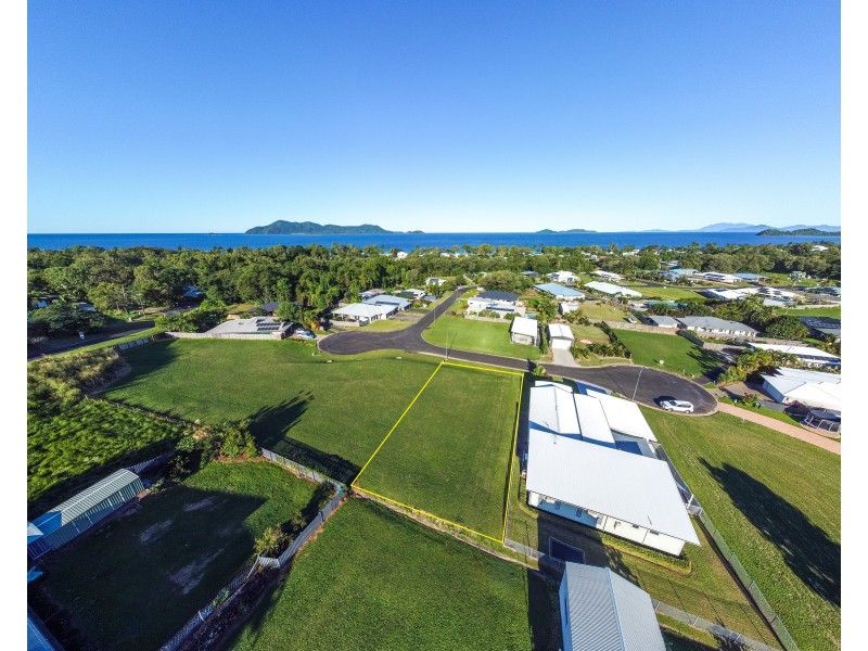 36 Clipper Court, South Mission Beach QLD 4852