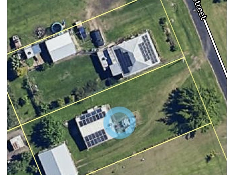 8 Albert St, Silkwood QLD 4856