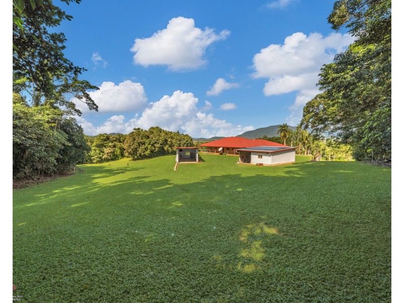 785 Old Tully Rd, Djarawong QLD 4854