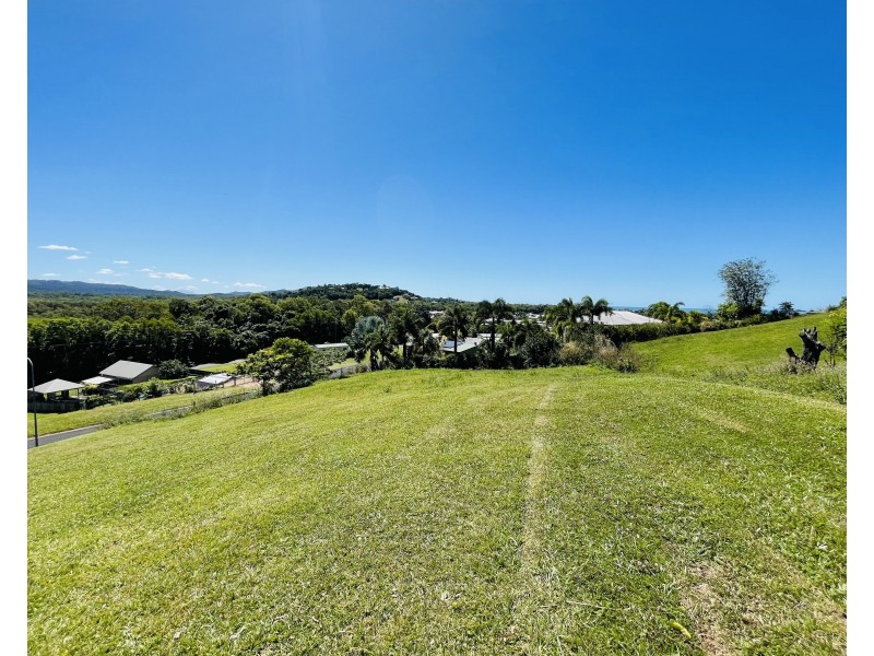 21 Riverside Tce, South Mission Beach QLD 4852