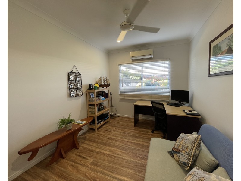 9 Shore St, Wongaling Beach QLD 4852