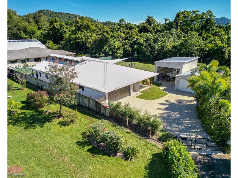 5 Cove Ct, Wongaling Beach QLD 4852