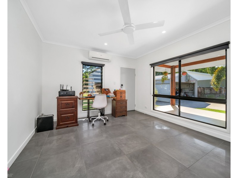 5 Cove Ct, Wongaling Beach QLD 4852