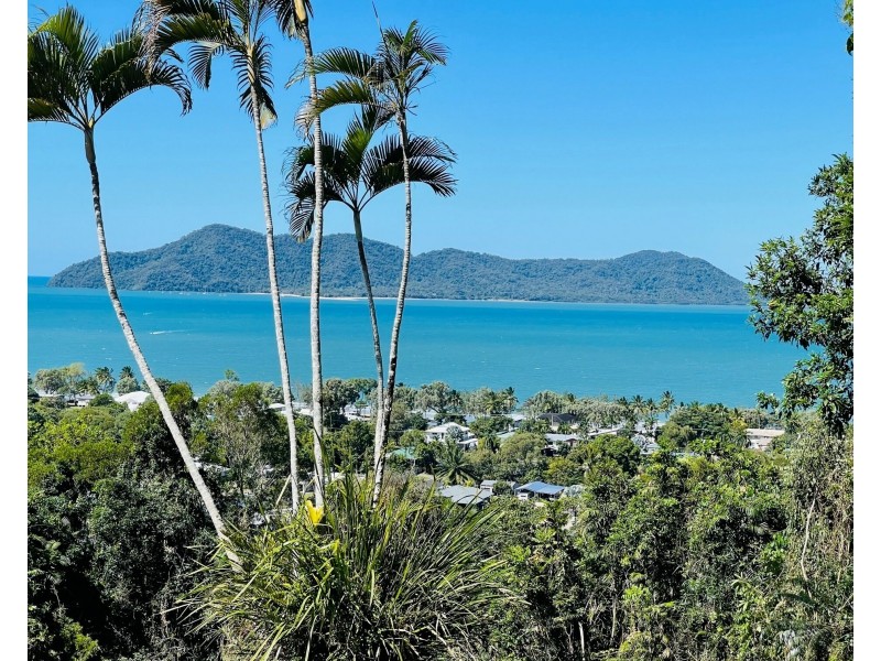 2/23 The Boulevard, South Mission Beach QLD 4852