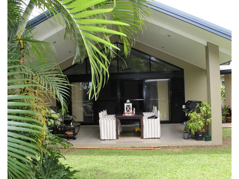2/22 Jackey Jackey Street, South Mission Beach QLD 4852
