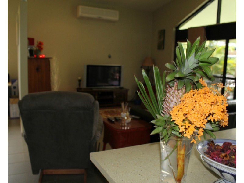 2/22 Jackey Jackey Street, South Mission Beach QLD 4852