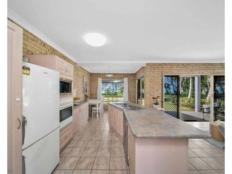 1/26 Donkin Lane, Mission Beach QLD 4852
