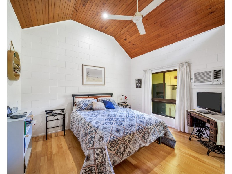 2011 Tully Mission Beach Rd, Wongaling Beach QLD 4852