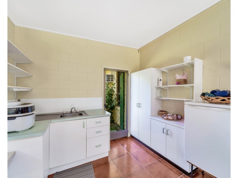 2011 Tully Mission Beach Rd, Wongaling Beach QLD 4852