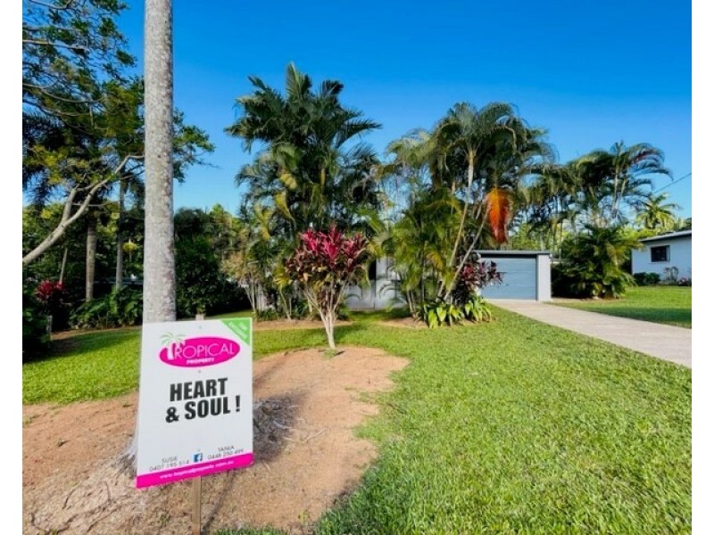 13 Webb Ct, Bingil Bay QLD 4852