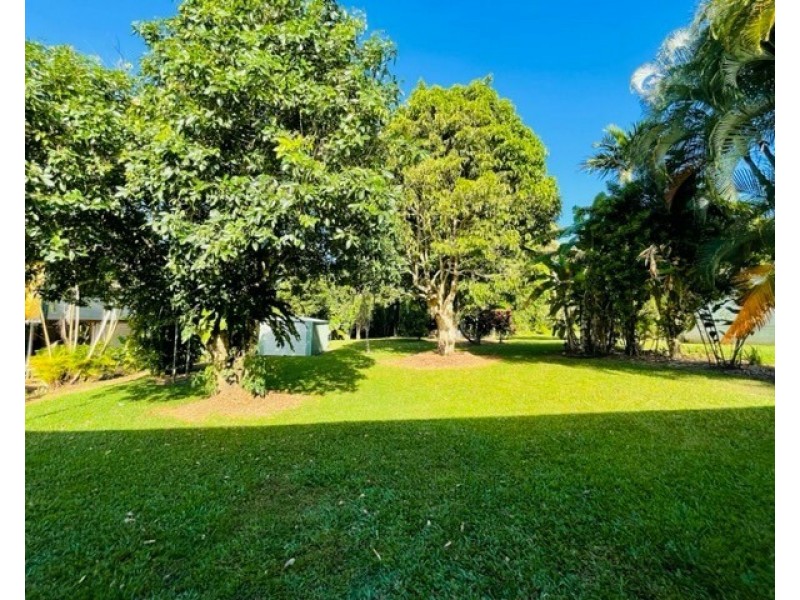 13 Webb Ct, Bingil Bay QLD 4852