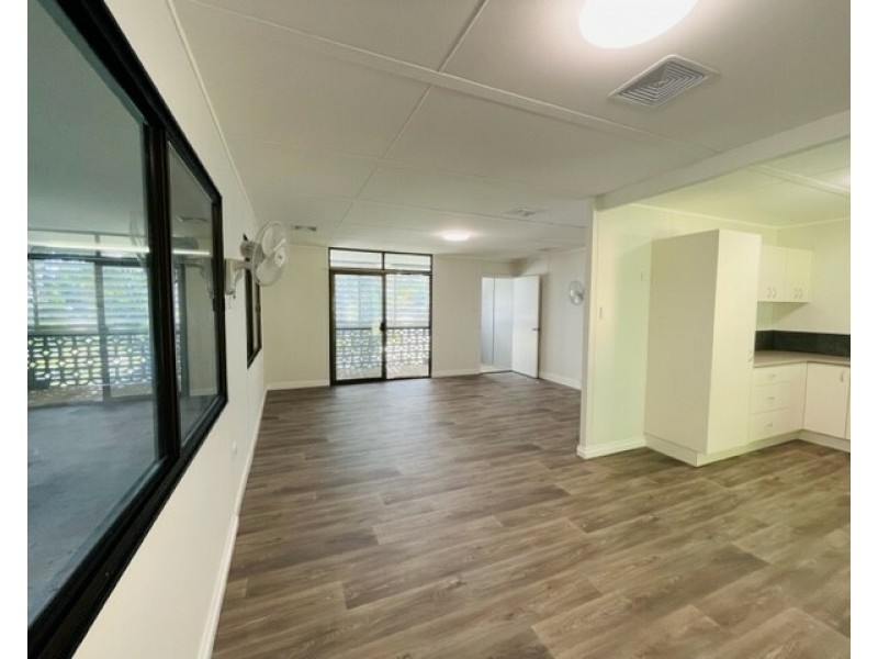 13 Webb Ct, Bingil Bay QLD 4852