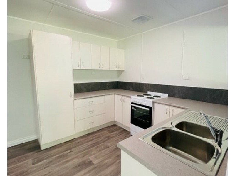 13 Webb Ct, Bingil Bay QLD 4852