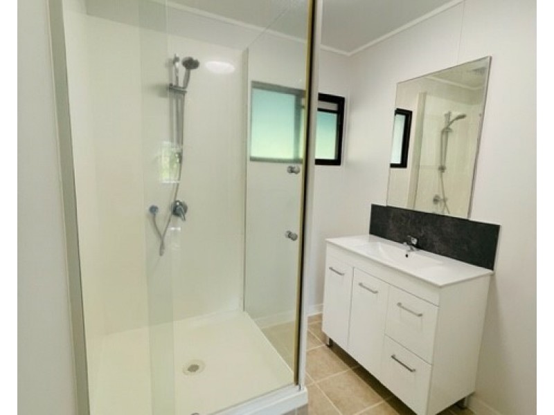 13 Webb Ct, Bingil Bay QLD 4852