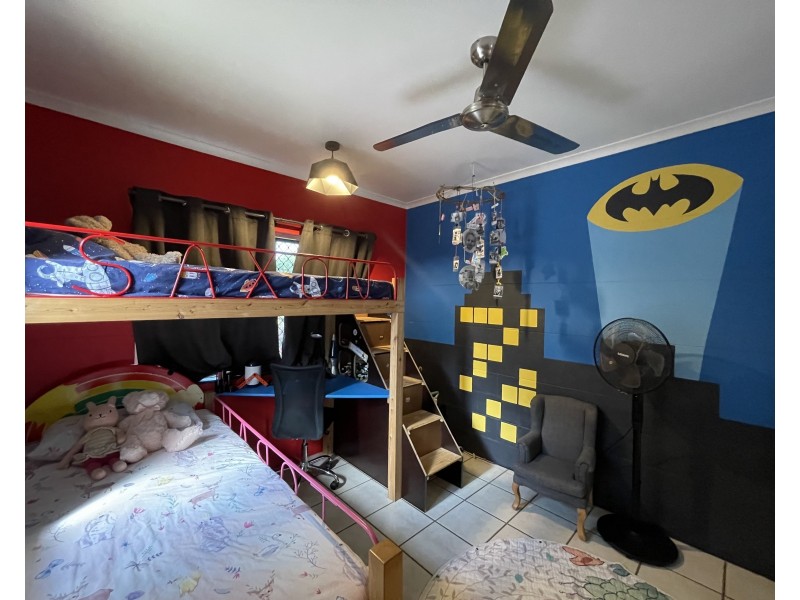 6 Yamala Cl, Mission Beach QLD 4852