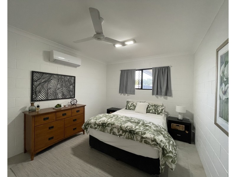 18 Nivosa Ct, Mission Beach QLD 4852