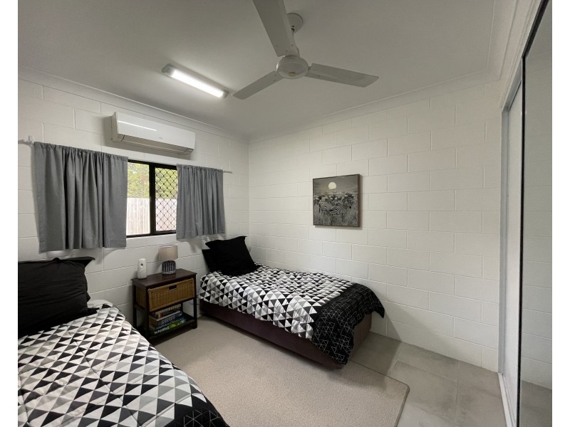 18 Nivosa Ct, Mission Beach QLD 4852