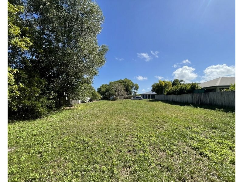 18 Clipper Court, South Mission Beach QLD 4852