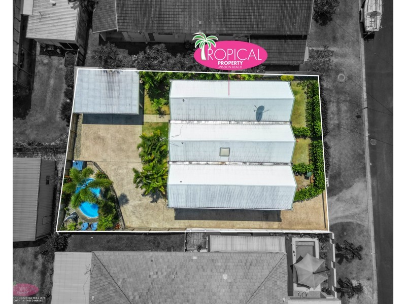 Unit 3/4 Hilliar St, Wongaling Beach QLD 4852