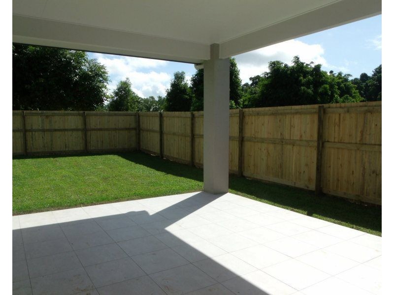 3 Iluka Close, Mission Beach QLD 4852