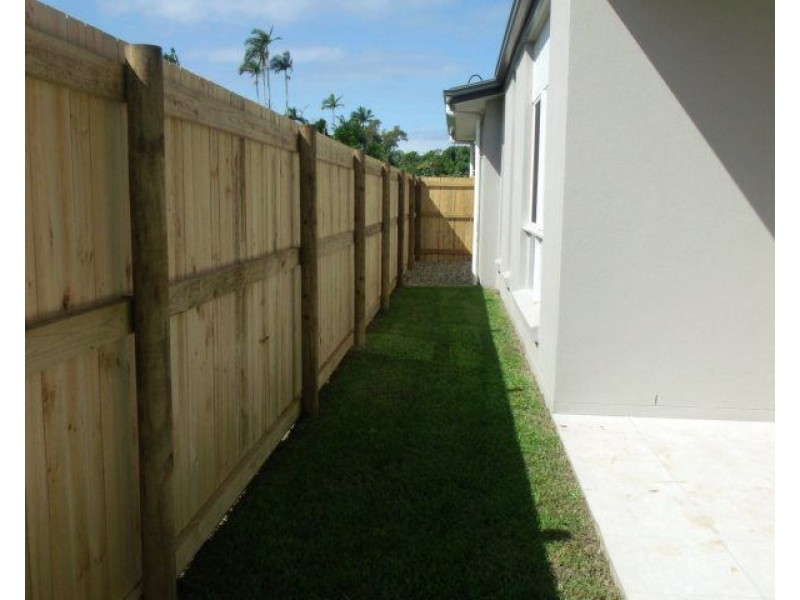 3 Iluka Close, Mission Beach QLD 4852