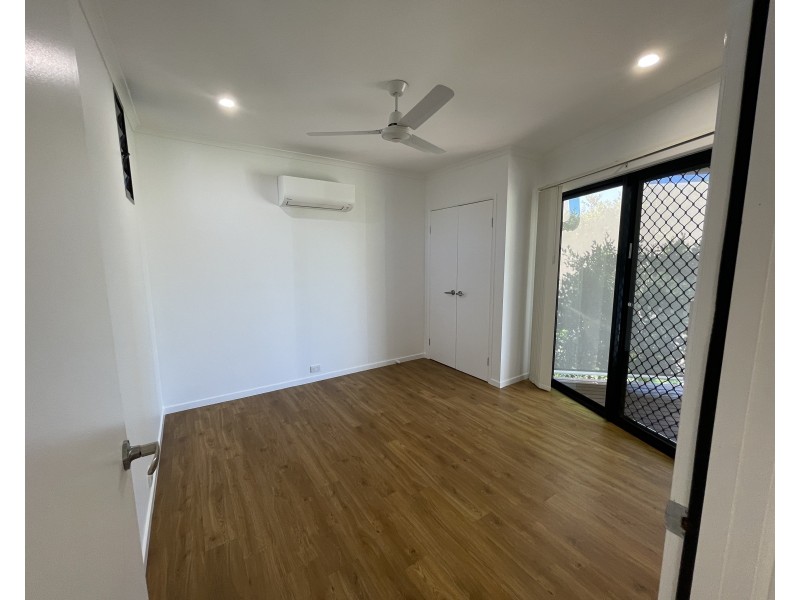 4A Cutten St, Bingil Bay QLD 4852