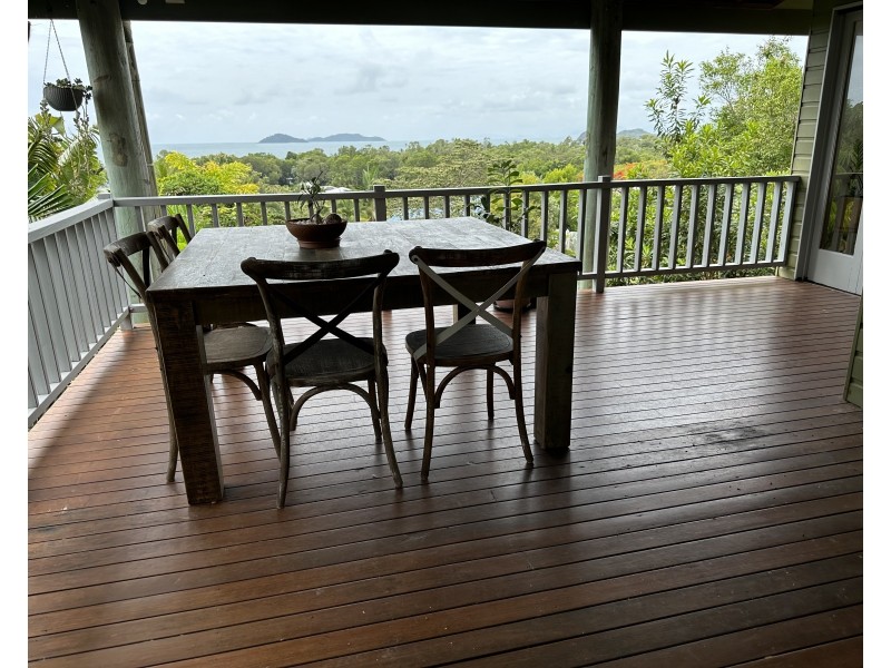 Villa 1/2 Admiralty Street, South Mission Beach QLD 4852