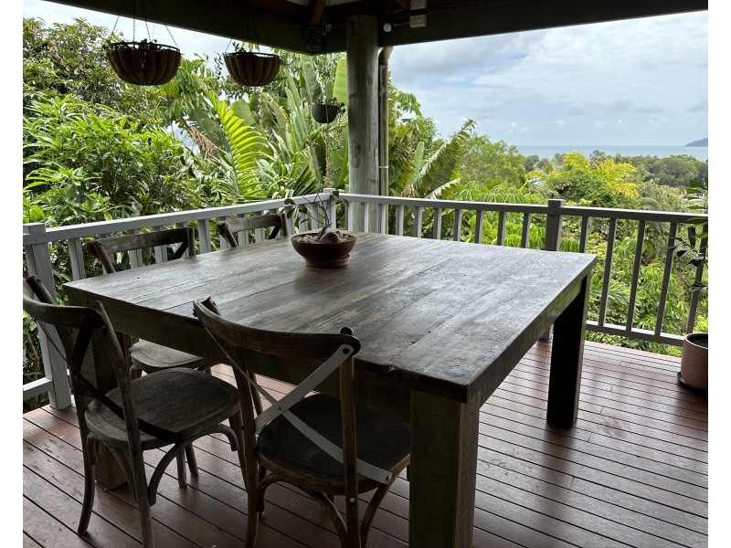 Villa 1/2 Admiralty Street, South Mission Beach QLD 4852