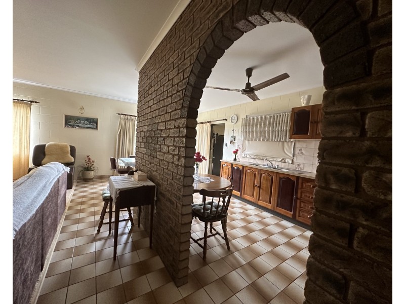 1 Francis Martin St, El Arish QLD 4855