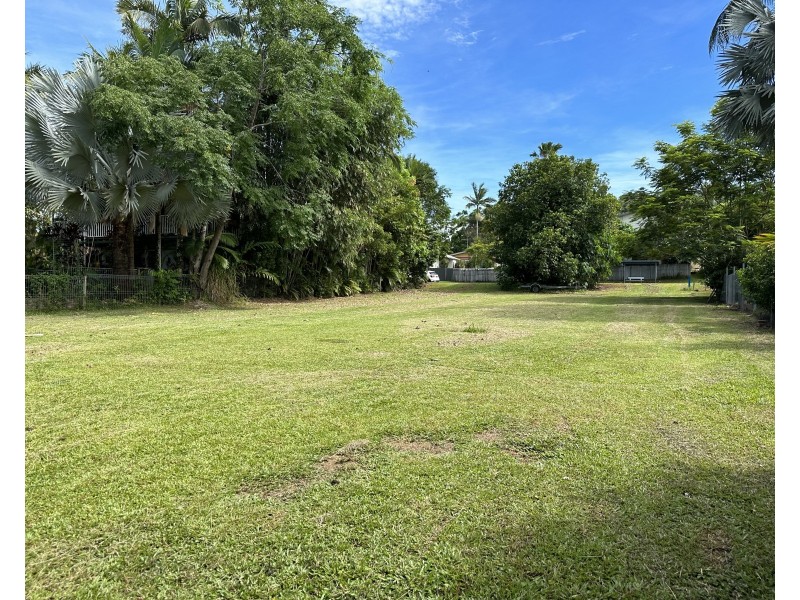 6 Jackey Jackey St, South Mission Beach QLD 4852