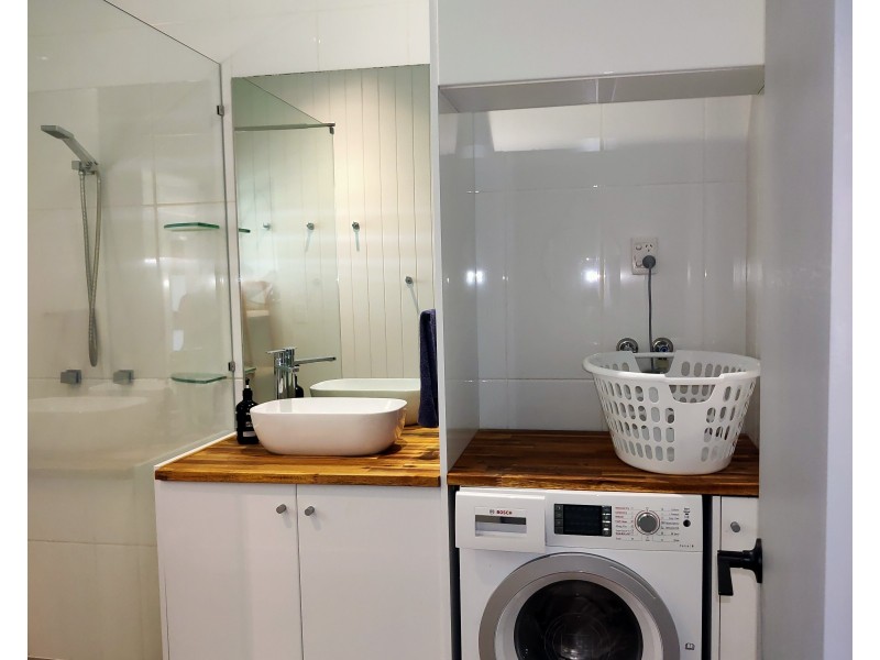 7 Southward St, Mission Beach QLD 4852