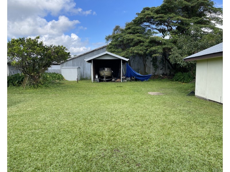 36 Wilson Street, El Arish QLD 4855