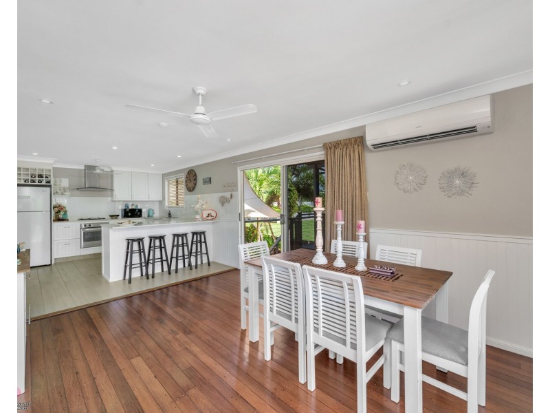 7 Pacific Parade, Mission Beach QLD 4852