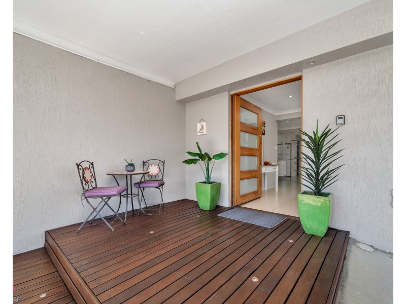 7 Pacific Parade, Mission Beach QLD 4852
