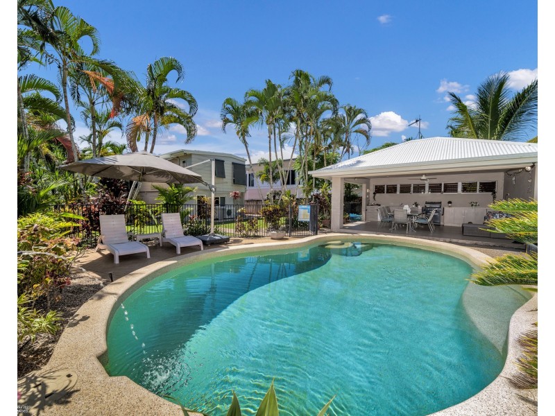 7 Pacific Parade, Mission Beach QLD 4852