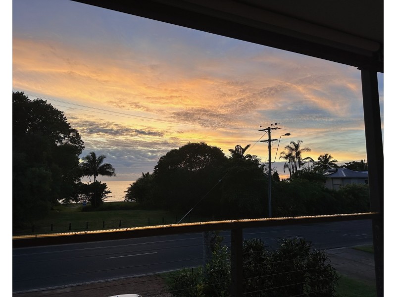 Unit 3/109 Reid Rd, Wongaling Beach QLD 4852