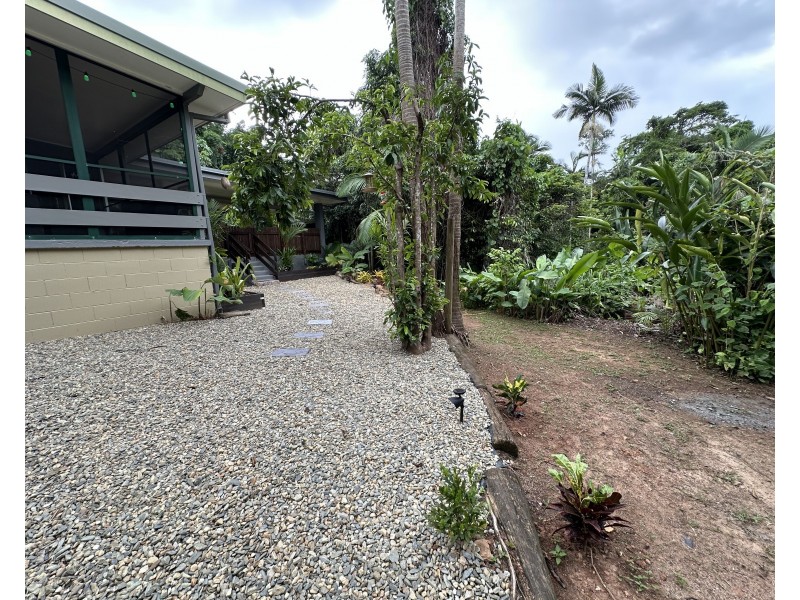 26 Webb Ct, Bingil Bay QLD 4852