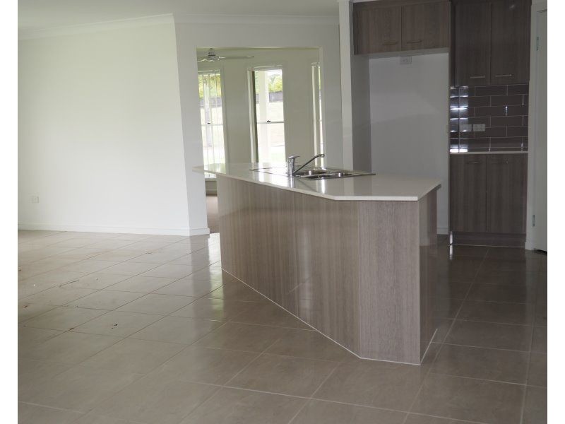 46 Shelly Court, Mission Beach QLD 4852